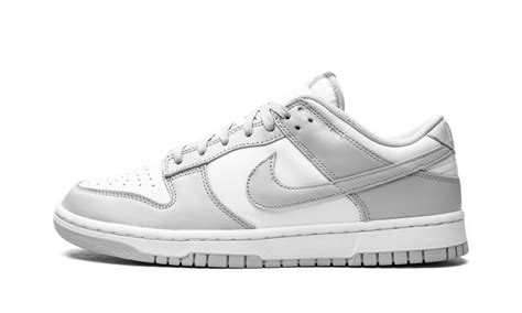 grijze nike dunk|grey Nike dunk shoes.